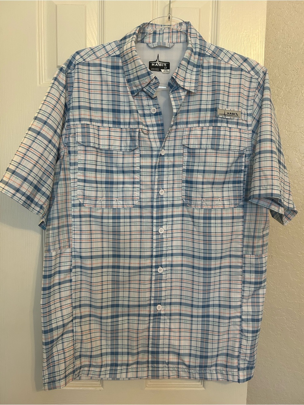 Habit Men’s Light Blue Plaid Fishing Short-Sleeve Button-Down Shirt